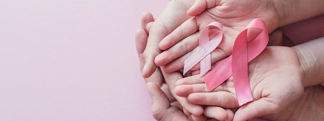 Outubro Rosa: os cuidados no combate ao câncer de mama e colo do útero